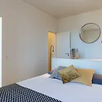 360 شقة