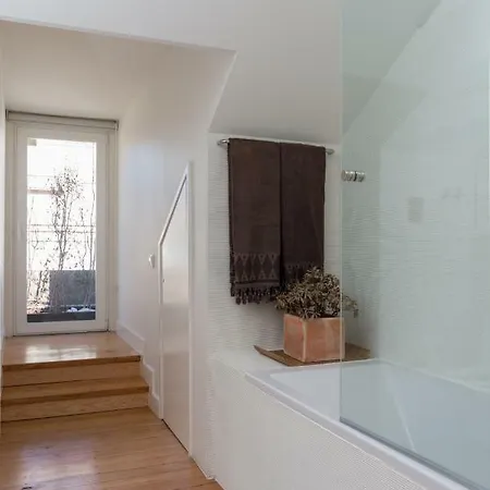 Appartement 360 *